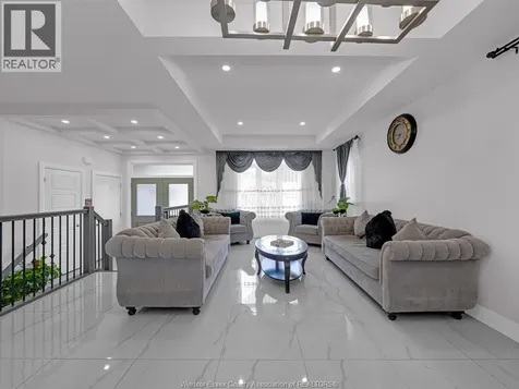 233 Sandybrook Way Kingsville ON N9Y 0A3
