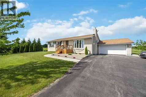 2380 Plank Road Petrolia ON N0N 1R0