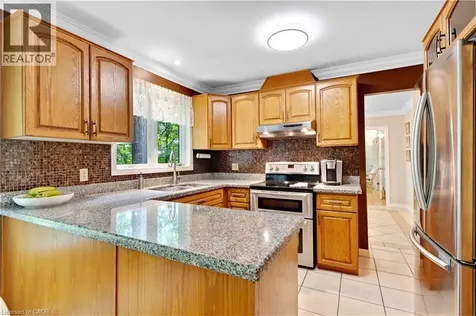 110 Grand Ridge Drive Cambridge ON N1S 4E4