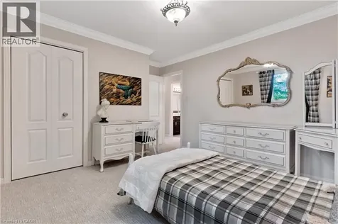 110 Grand Ridge Drive Cambridge ON N1S 4E4