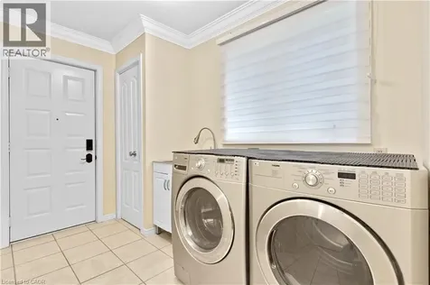 110 Grand Ridge Drive Cambridge ON N1S 4E4