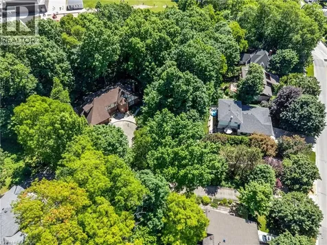 110 Grand Ridge Drive Cambridge ON N1S 4E4