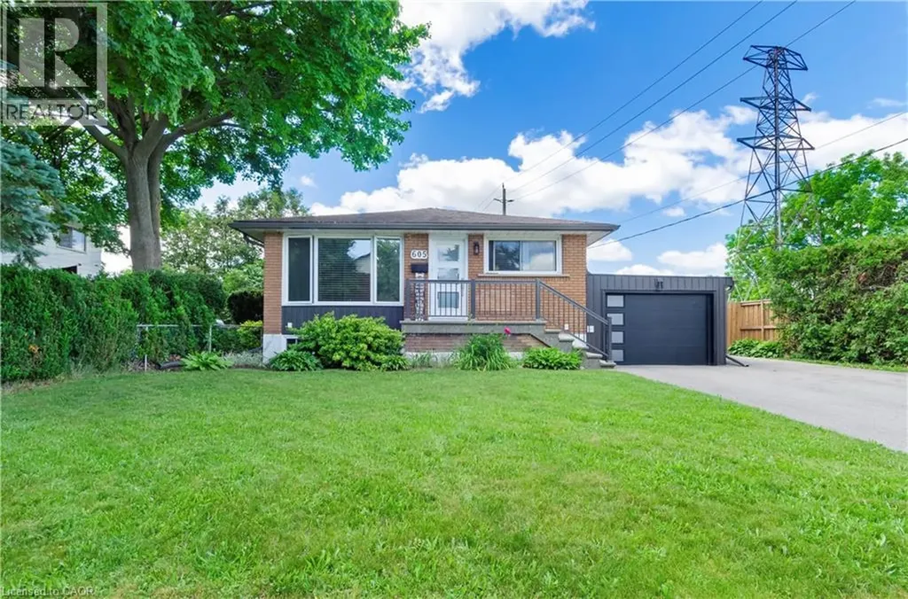 605 Grey Street Brantford ON N3S 4X9