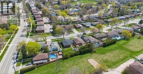 605 Grey Street Brantford ON N3S 4X9
