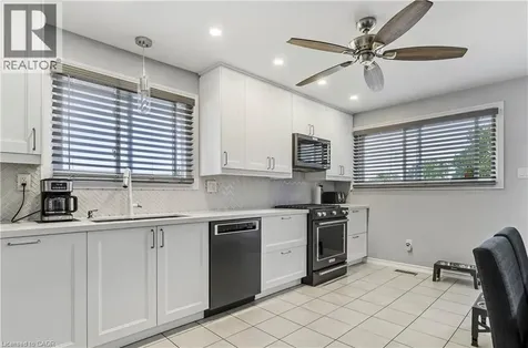 605 Grey Street Brantford ON N3S 4X9