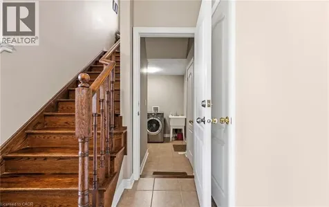 476 Nairn Circle Milton ON L9T 8A7