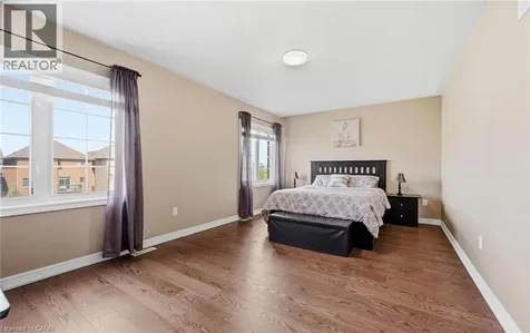 476 Nairn Circle Milton ON L9T 8A7