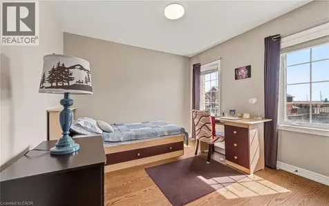 476 Nairn Circle Milton ON L9T 8A7