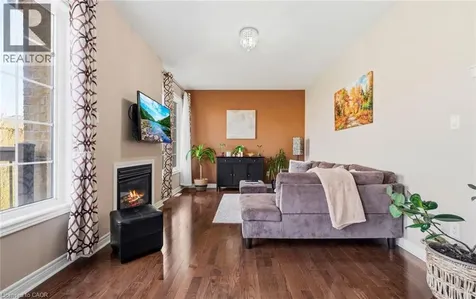 476 Nairn Circle Milton ON L9T 8A7