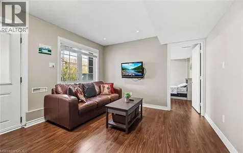 476 Nairn Circle Milton ON L9T 8A7