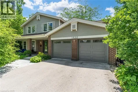 1320 Monmouth Drive Burlington ON L7P 3J6