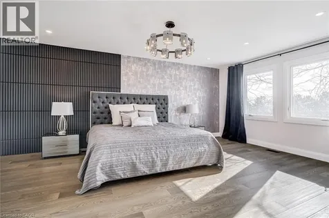 1320 Monmouth Drive Burlington ON L7P 3J6