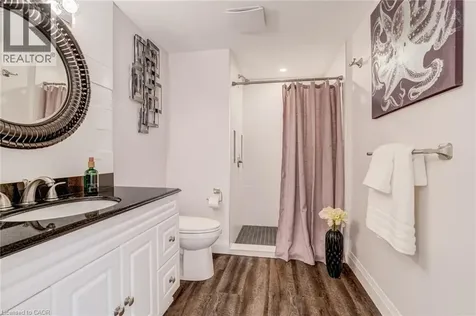1320 Monmouth Drive Burlington ON L7P 3J6