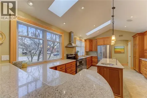 140 Aberdeen Road Kitchener ON N2M 2Y7