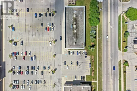 655 Fairway Road South Kitchener ON N2C 1X4