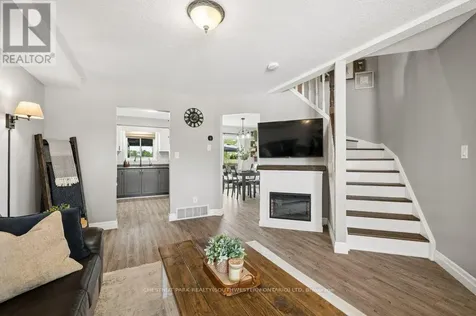 16 White Sands Court Kitchener ON N2E 3S4
