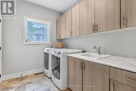 2 Ashlea Lane Melancthon ON L9V 3M9