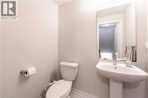 10 Birmingham Drive Cambridge ON N1R 8K5