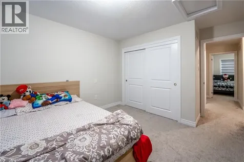 10 Birmingham Drive Cambridge ON N1R 8K5