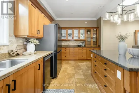 795853 Grey 19 Road Collingwood ON L9Y 3Y9
