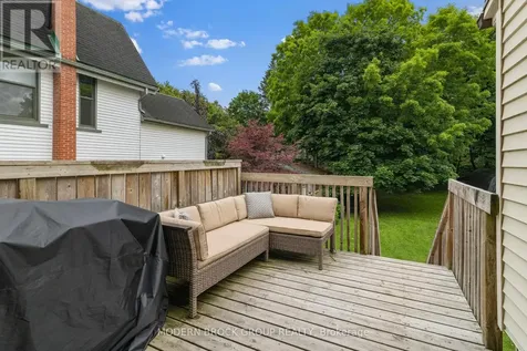 16 Beecher Street Brockville ON K6V 5L9