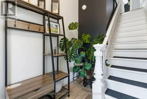 16 Beecher Street Brockville ON K6V 5L9