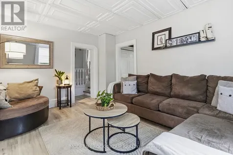 16 Beecher Street Brockville ON K6V 5L9