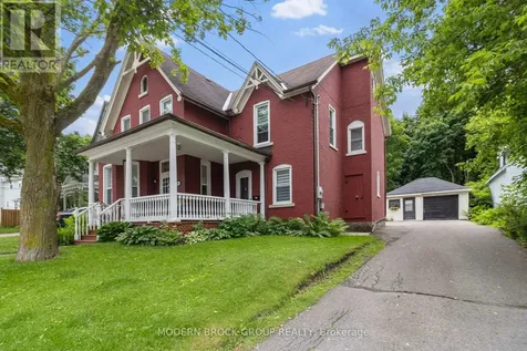 16 Beecher Street Brockville ON K6V 5L9