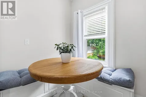 16 Beecher Street Brockville ON K6V 5L9