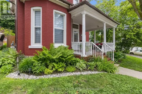 16 Beecher Street Brockville ON K6V 5L9