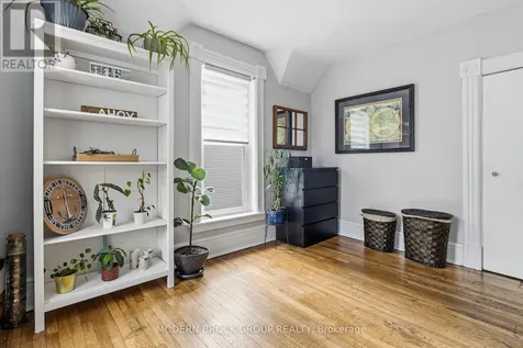 16 Beecher Street Brockville ON K6V 5L9