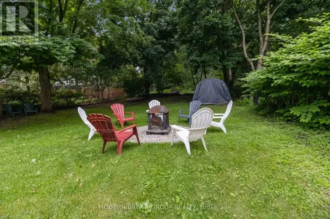 16 Beecher Street Brockville ON K6V 5L9
