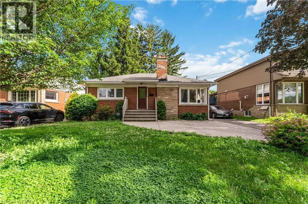 21 Sheridan Lane Hamilton ON L8S 2N3