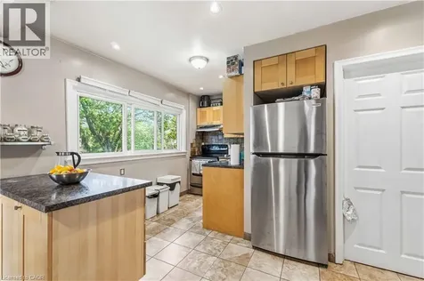 21 Sheridan Lane Hamilton ON L8S 2N3