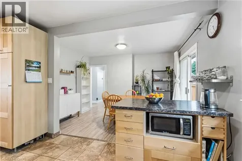 21 Sheridan Lane Hamilton ON L8S 2N3