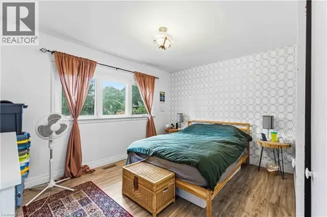 21 Sheridan Lane Hamilton ON L8S 2N3