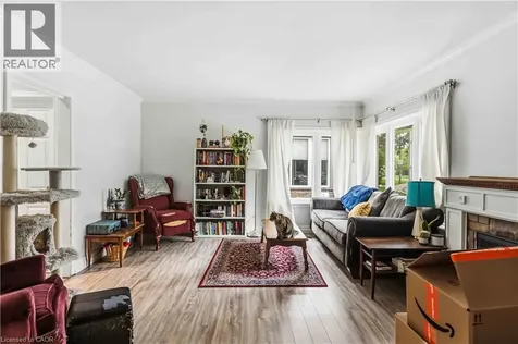 21 Sheridan Lane Hamilton ON L8S 2N3