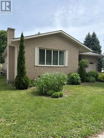 579 Peirson Avenue Saugeen Shores ON N0H 2C4