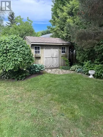 579 Peirson Avenue Saugeen Shores ON N0H 2C4