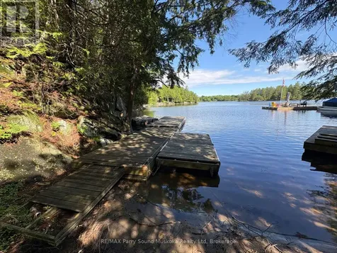 85 Sunnyshore Park Drive Mckellar ON P2A 0B5
