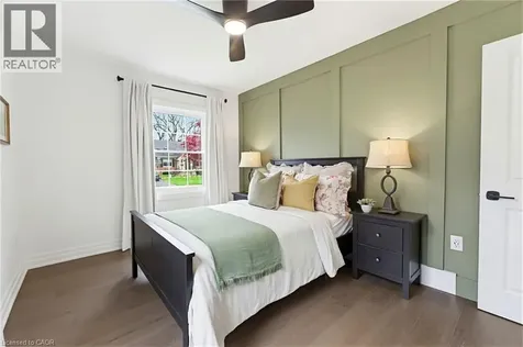 586 Woodland Avenue Burlington ON L7R 2S5