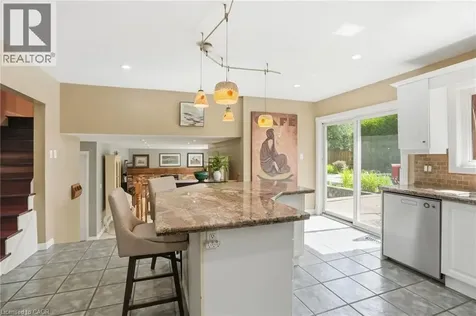 1321 Fairway Court Burlington ON L7P 1M5