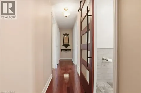 1321 Fairway Court Burlington ON L7P 1M5