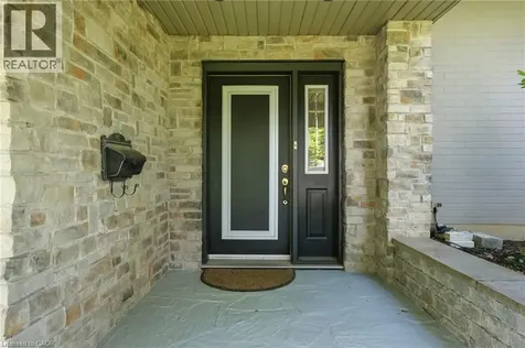 1321 Fairway Court Burlington ON L7P 1M5