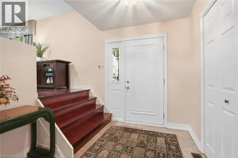 1321 Fairway Court Burlington ON L7P 1M5