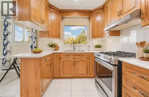 543 Glen Forrest Boulevard Waterloo ON N2L 4J3