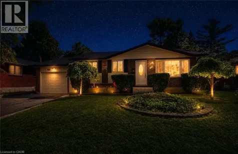 543 Glen Forrest Boulevard Waterloo ON N2L 4J3