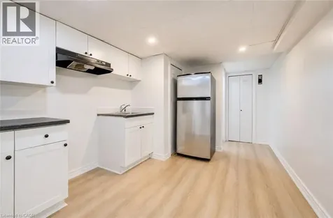 543 Glen Forrest Boulevard Waterloo ON N2L 4J3