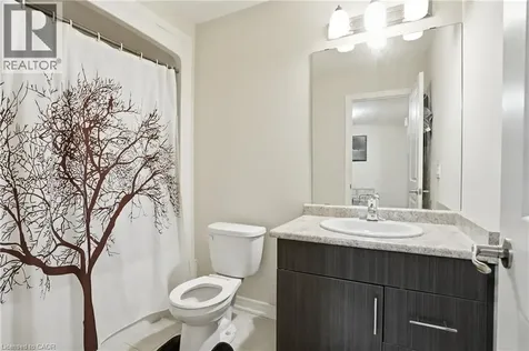 584 Julia Drive Welland ON L3C 0G8