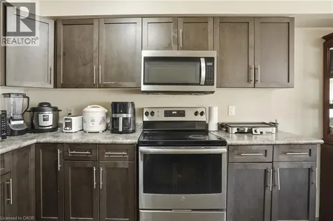 584 Julia Drive Welland ON L3C 0G8